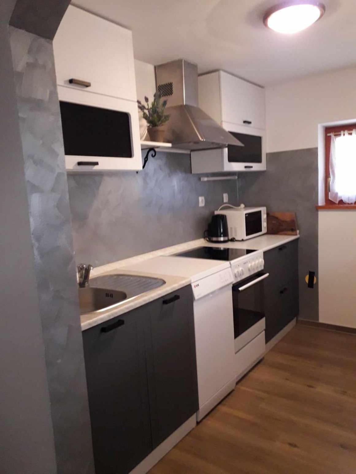 Apartmaji Brloznica Pod Veliko Planino Luče المظهر الخارجي الصورة