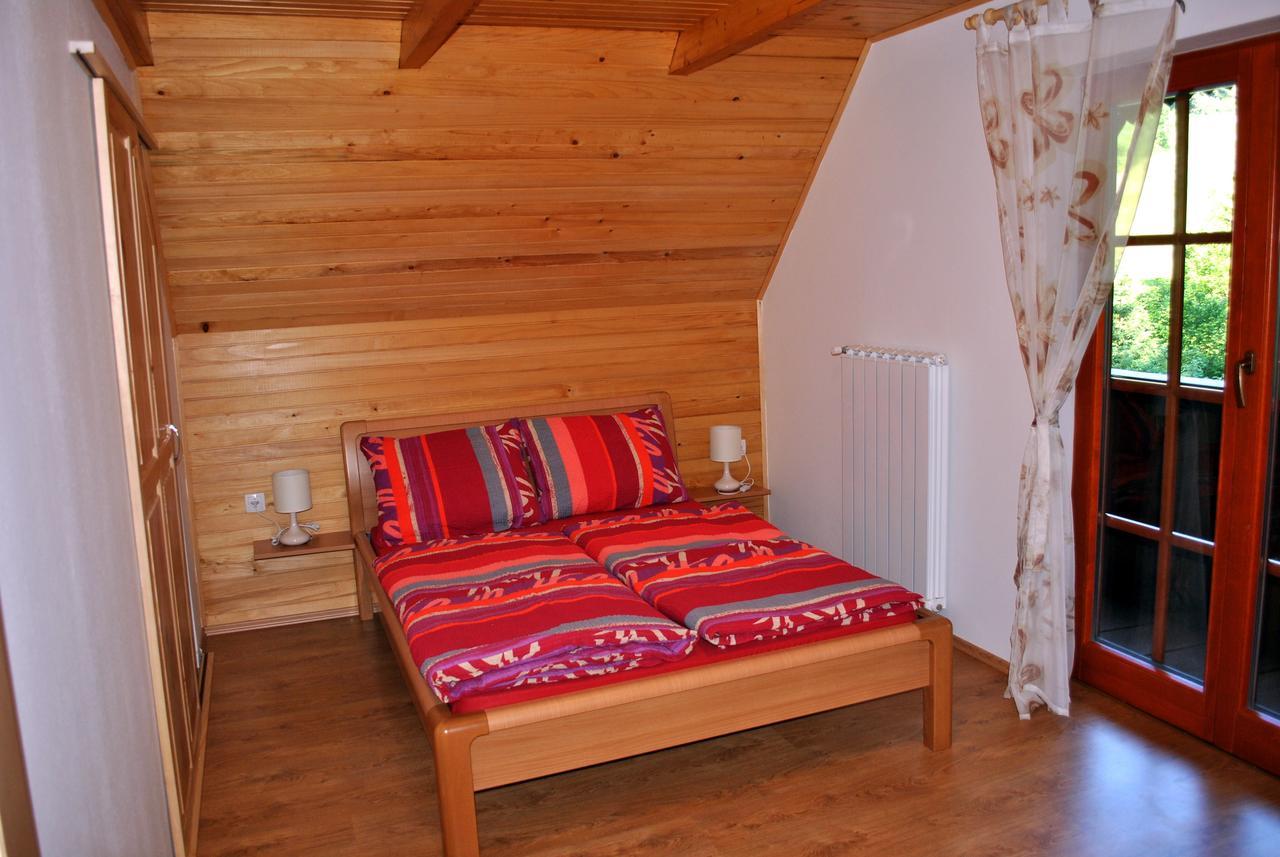 Apartmaji Brloznica Pod Veliko Planino Luče الغرفة الصورة